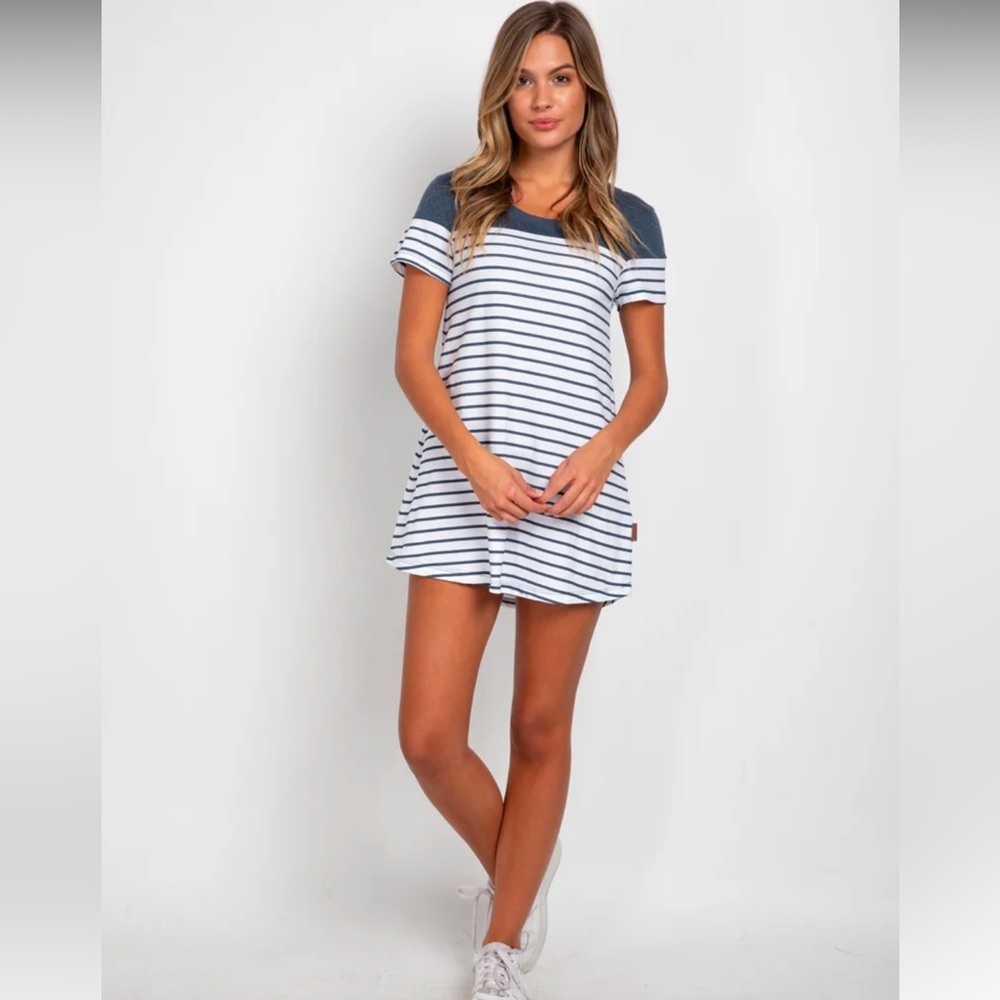 Wanakome Hayden Indigo Blue And White Striped T-Shirt Dress Size S